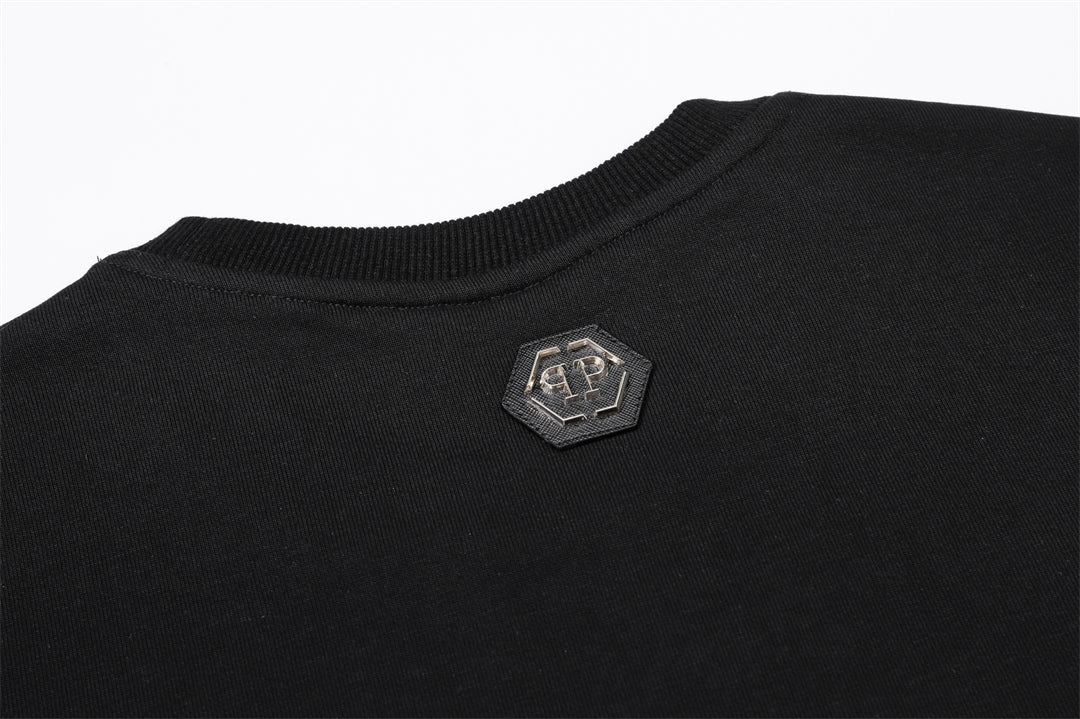 New Sweatshirt Skull