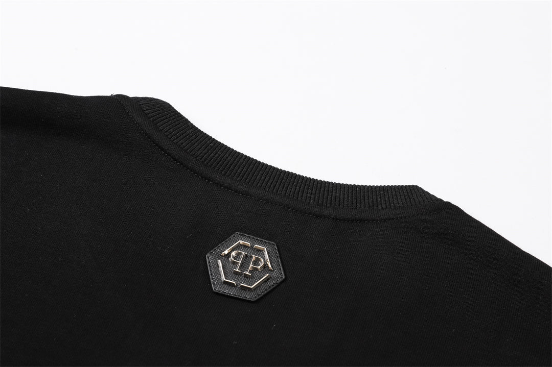New Sweatshirt Skull