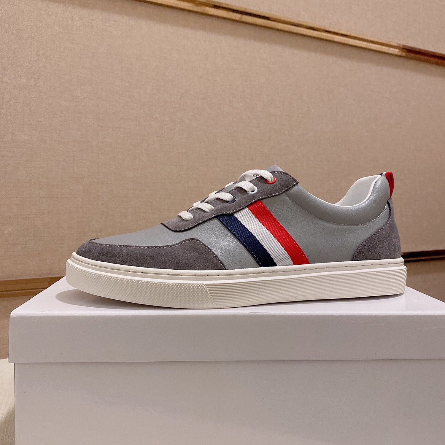 Cowhide Casual Sneaker