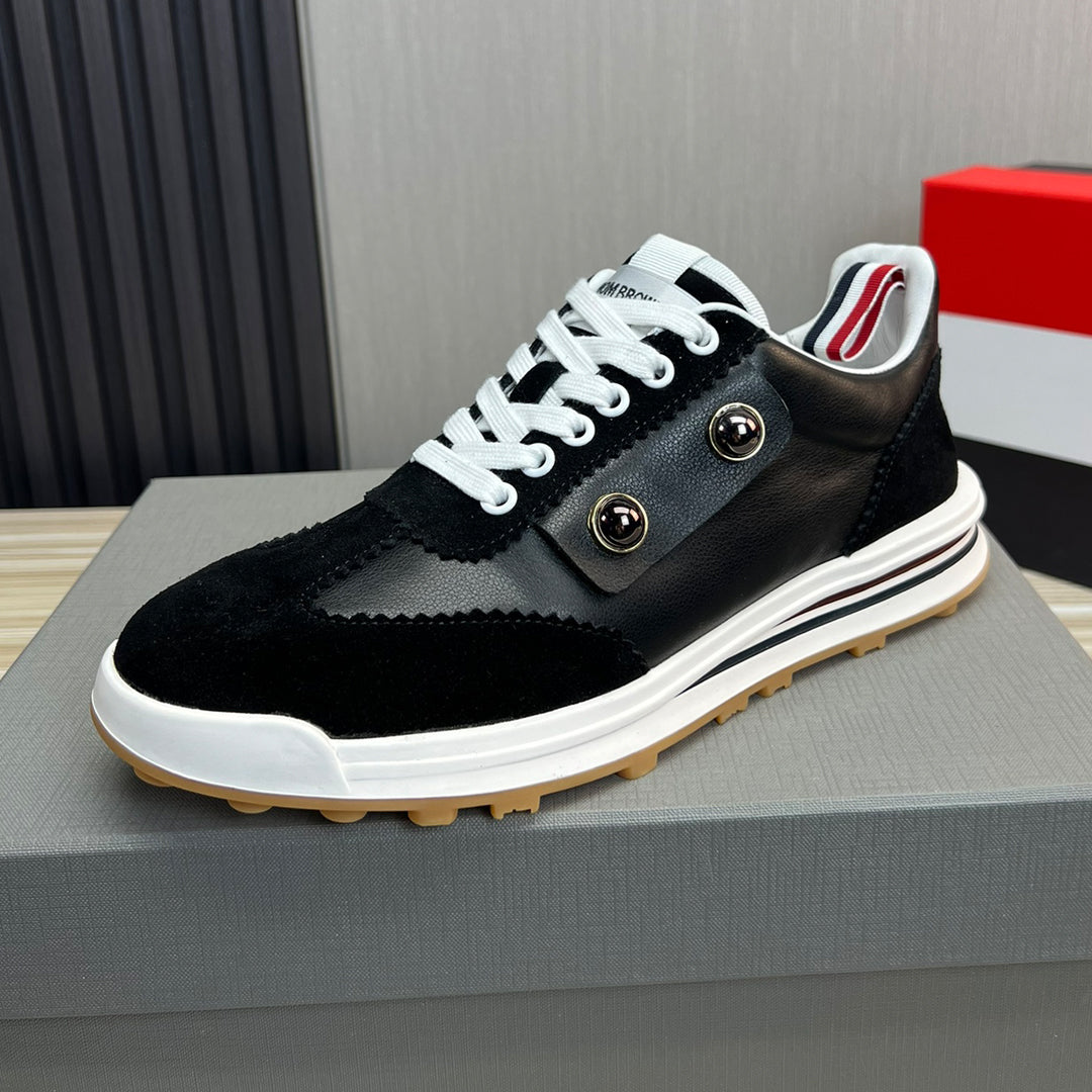 Cowhide Casual Shoe