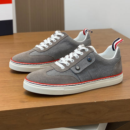 Cowhide Casual Shoe