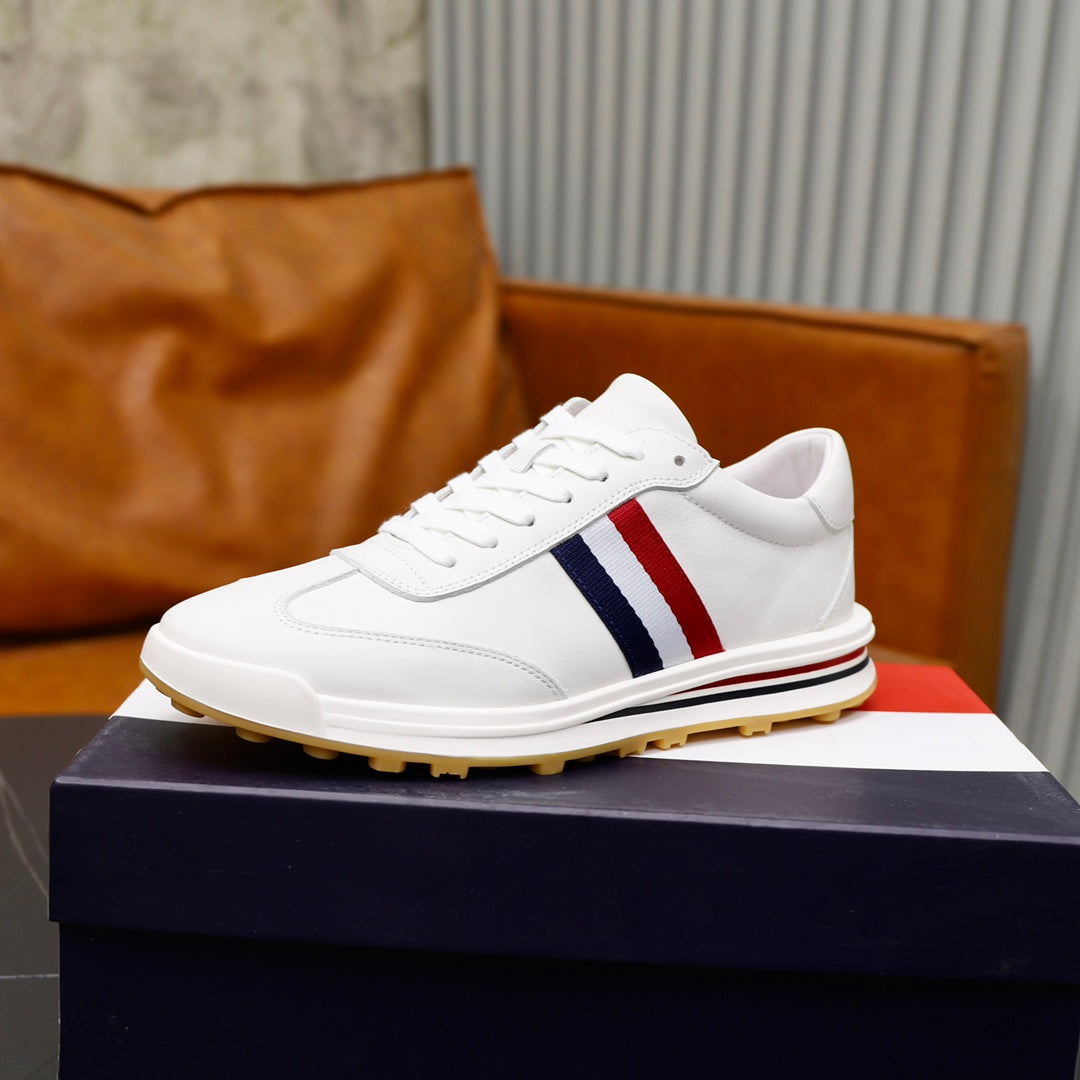 Cowhide Casual Shoe