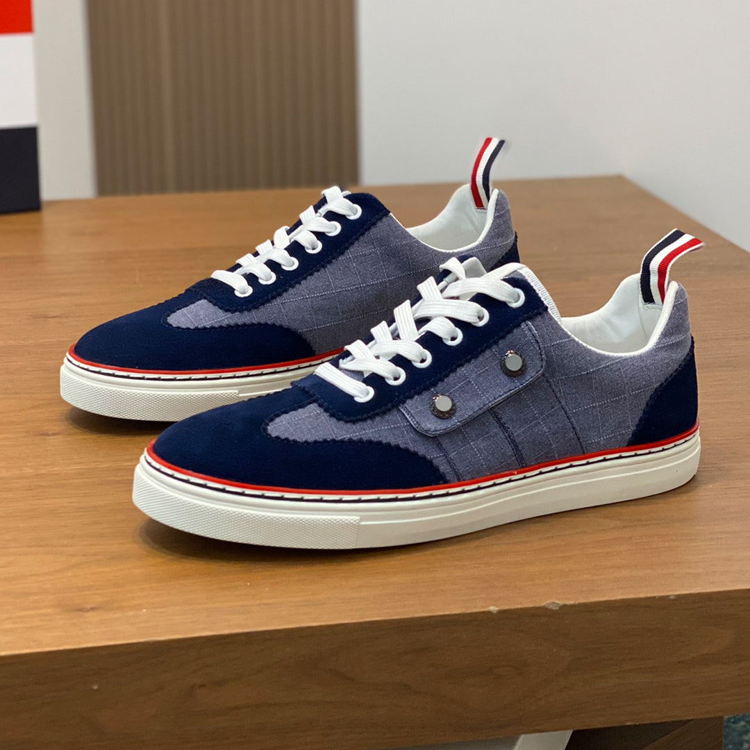 Cowhide Casual Shoe