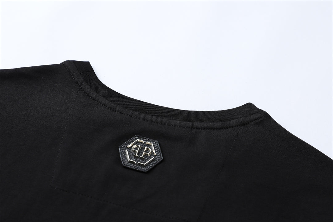 New Sweatshirt Skull