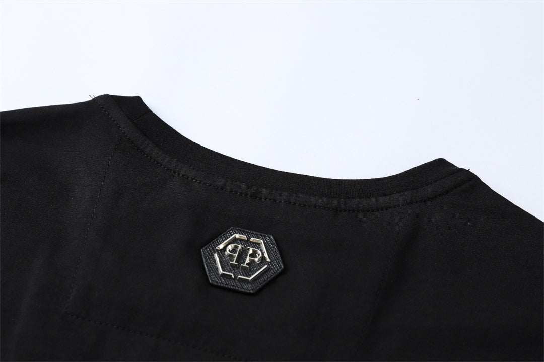 New Sweatshirt Skull