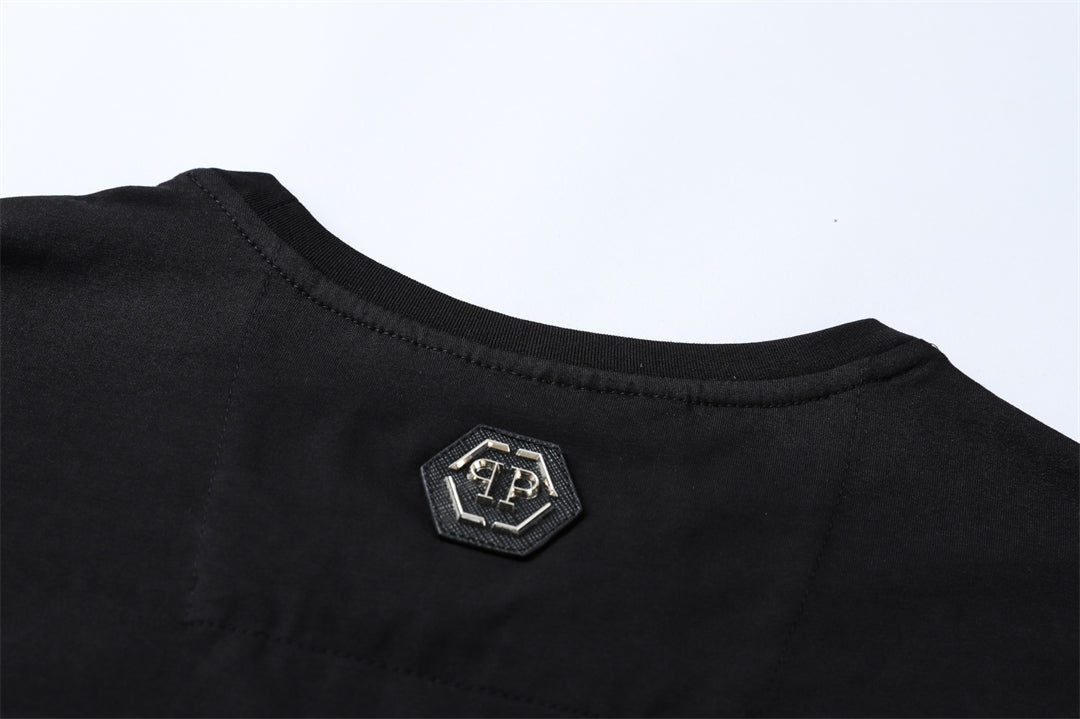 New Sweatshirt Skull