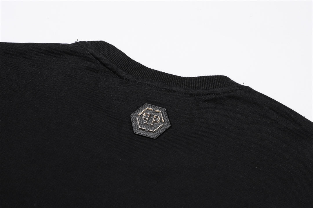 New Sweatshirt Skull