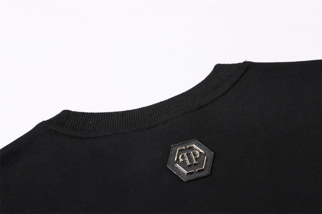 New Sweatshirt Skull