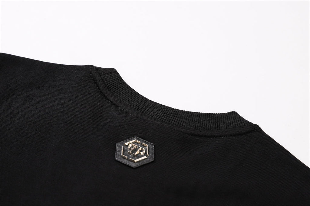 New Sweatshirt Skull