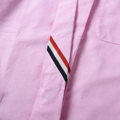 Women tie striped shirt