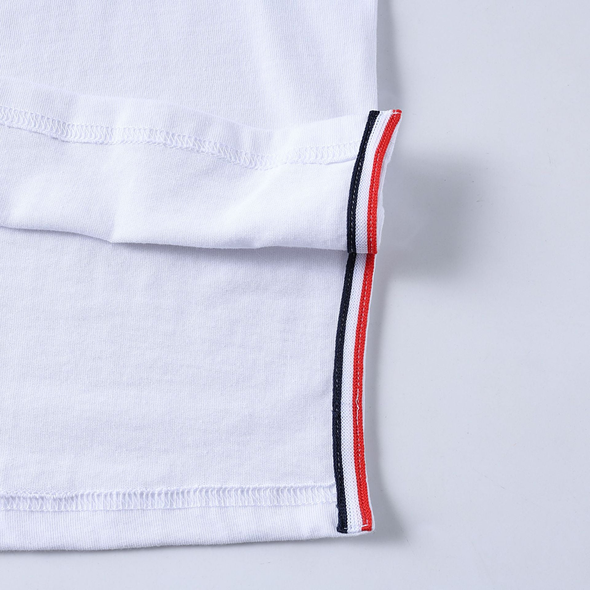 4 Bars Puppy T-shirts