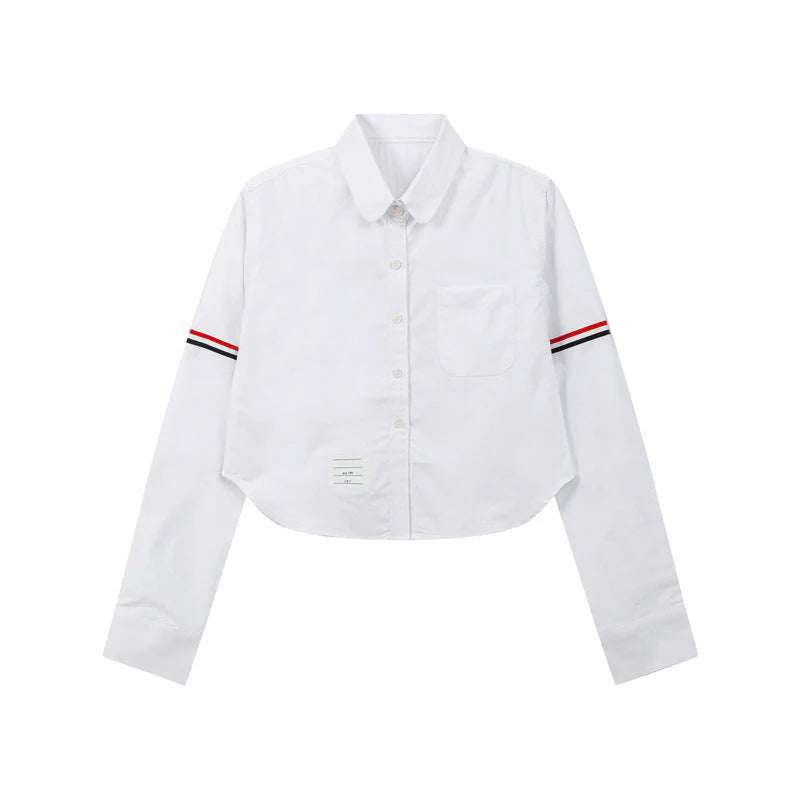 Women waist-baring shirt