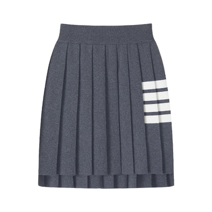 Women short pleated skirt