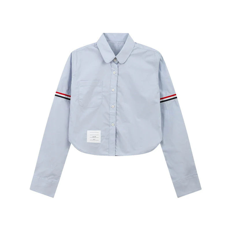 Women waist-baring shirt